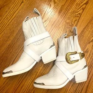 White Magic Western Boots by Wandering Coyote Handmade